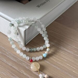 Elegant White and Green Beaded Necklace/Double Round Bracelet